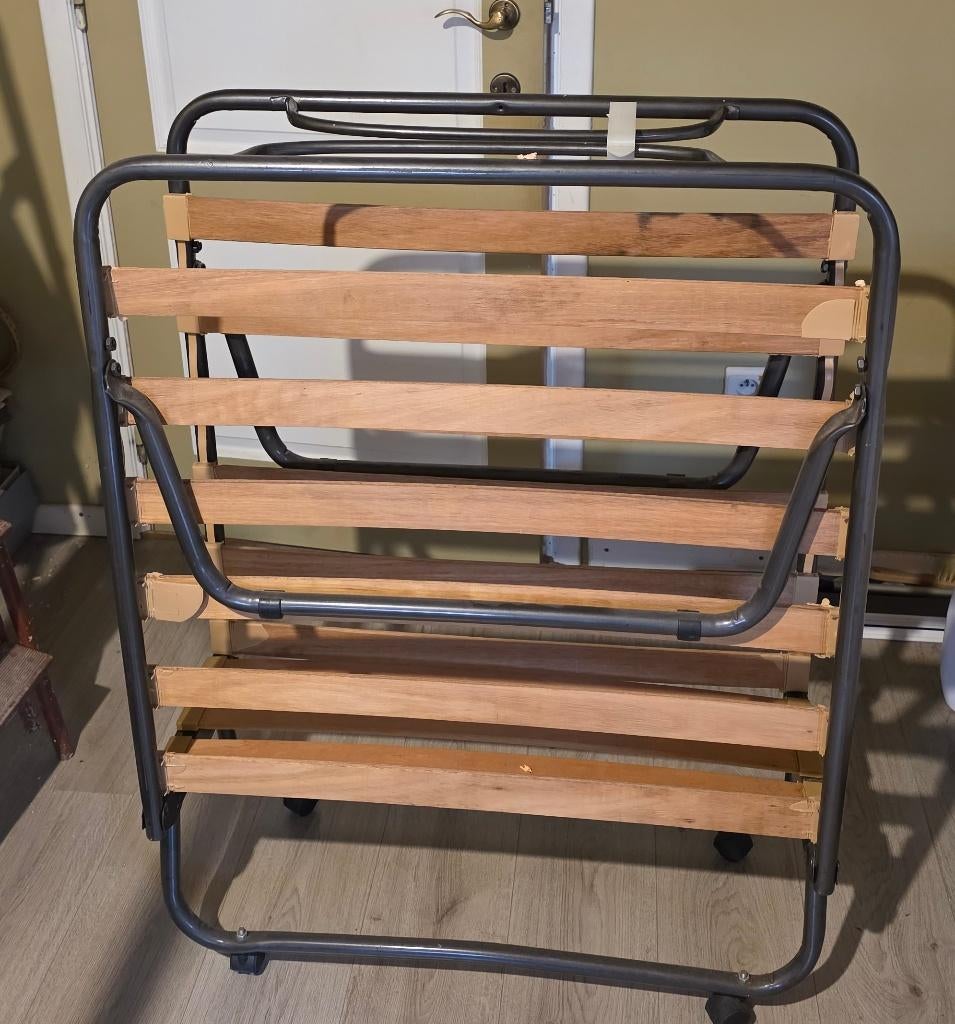 Kampeerbed, Caravans en Kamperen, Kampeermeubelen, Ophalen