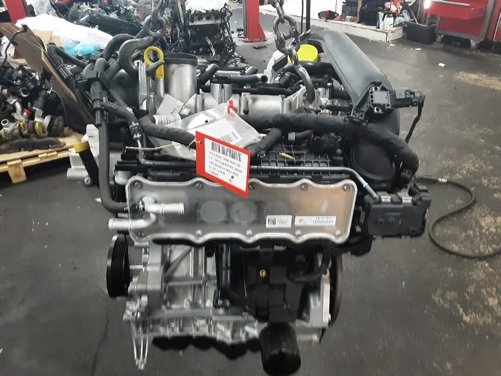 MOTEUR Volkswagen Golf VII (AUA) (01-2012/03-2021) (CZD), Autos : Pièces & Accessoires, Volkswagen, Mevr. I. Hauben, Utilisé, Rue de l'Espoir 34 34
4030  GRIVEGNÉE, BE