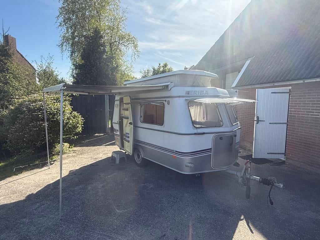 Zeer nette Eriba Puck L, Caravanes & Camping, Caravanes, Particulier, jusqu'à 2, 500 - 750 kg, Autre, Eriba, 4 à 5 mètres, Antivol de remorque