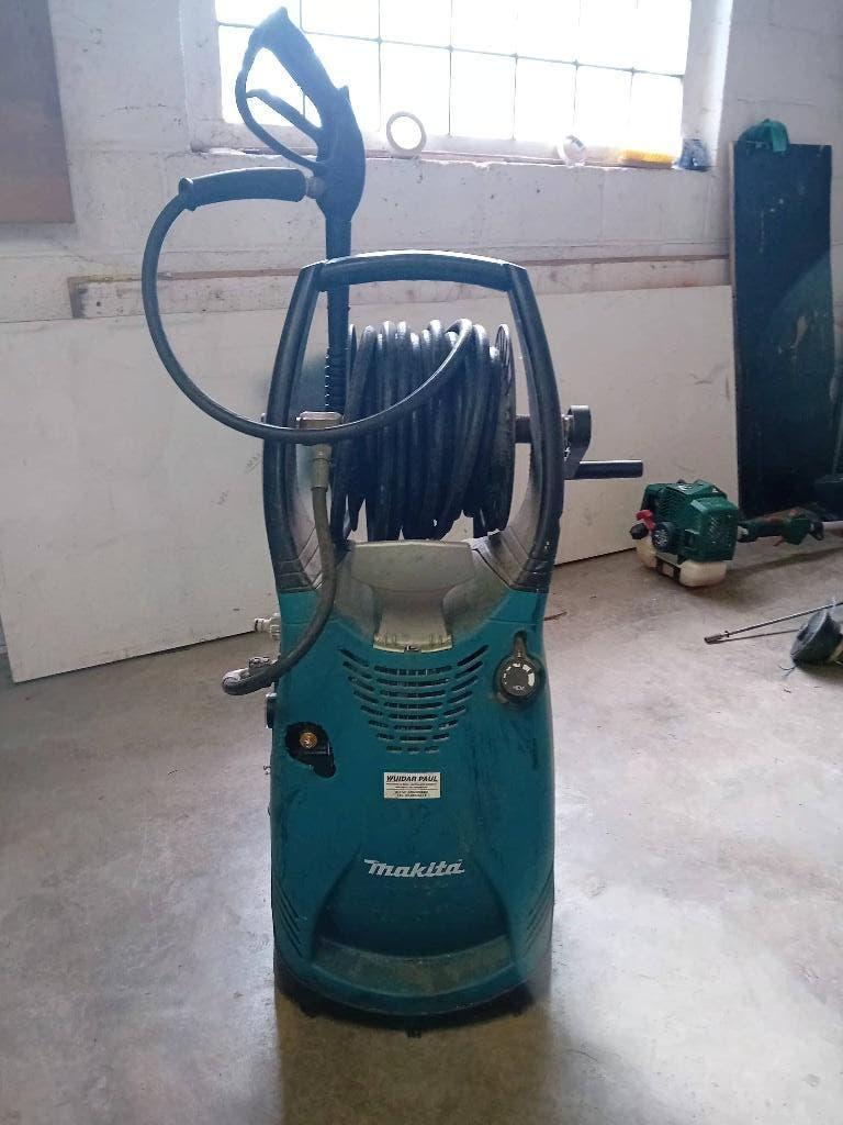 Makita, Jardin & Terrasse, Nettoyeurs haute pression, Enlèvement, Utilisé, Électrique, Autre