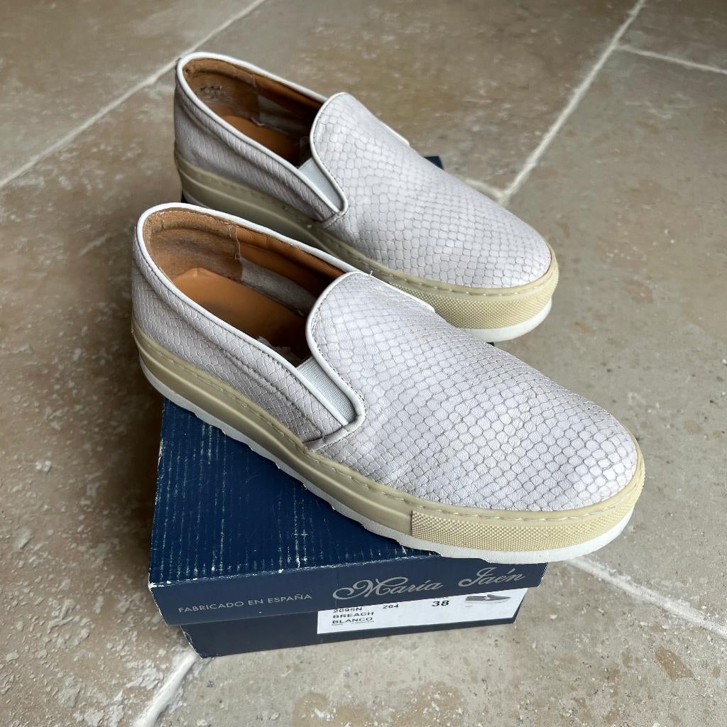 Chaussures femme, Enlèvement, Porté