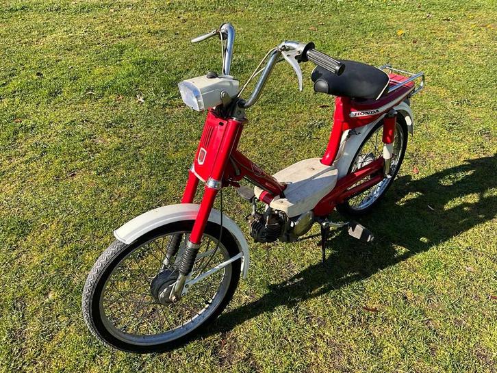 Honda Amigo motorfiets retro, Motoren, Motoren | Honda, Bedrijf, Overig