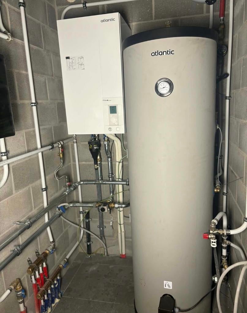 CHAUFFAGISTE BRUXELLES, Enlèvement, Comme neuf