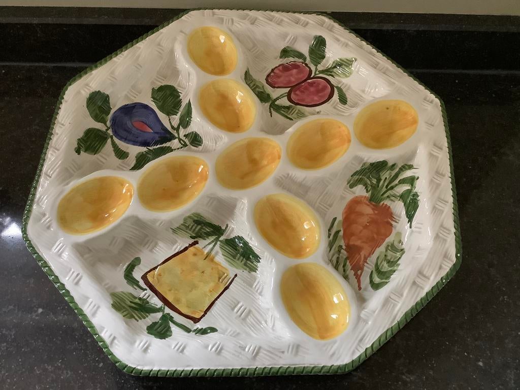 Hapjesbord handgeschilderd., Ophalen of Verzenden, Zo goed als nieuw, Overige vormen, Overige materialen