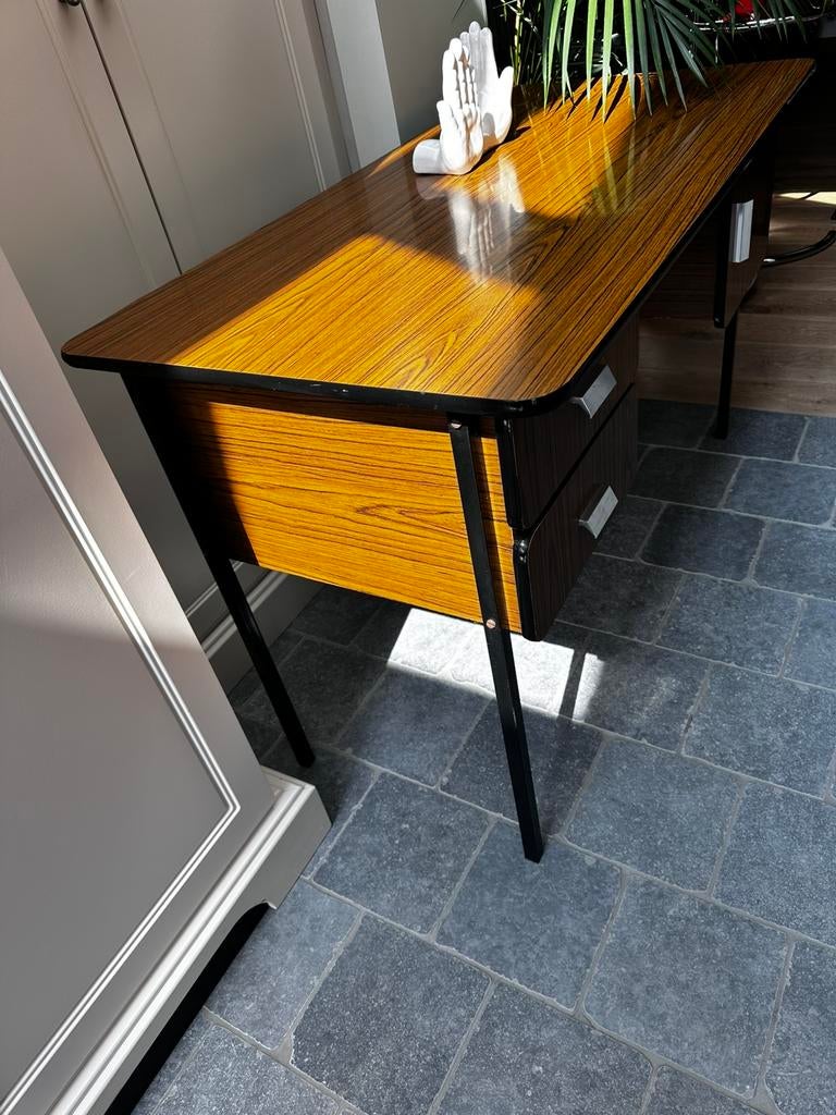 Vintage Formica bureau, Huis en Inrichting, Bureaus, Ophalen, Met lades, Gebruikt, Hout