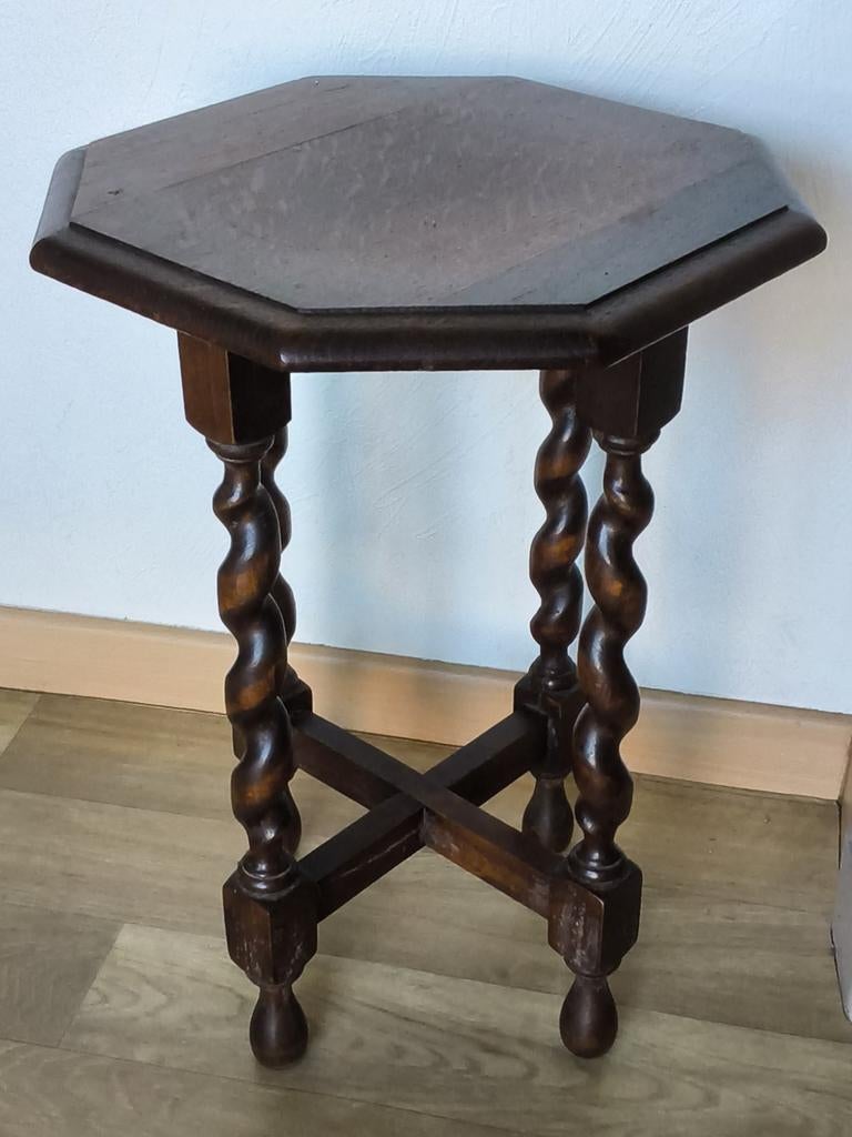 Antiek klein bijzettafeltje  ! JAREN 60 !!, Antiek en Kunst, Antiek | Meubels | Tafels, Ophalen