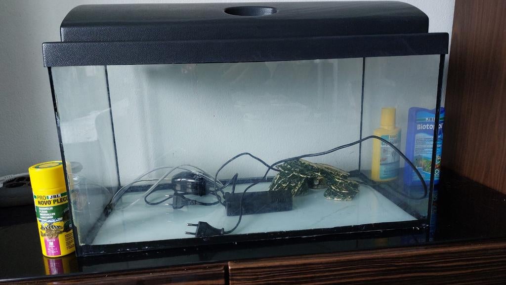 Aquarium van 60 l + pomp enz, Dieren en Toebehoren, Pomp