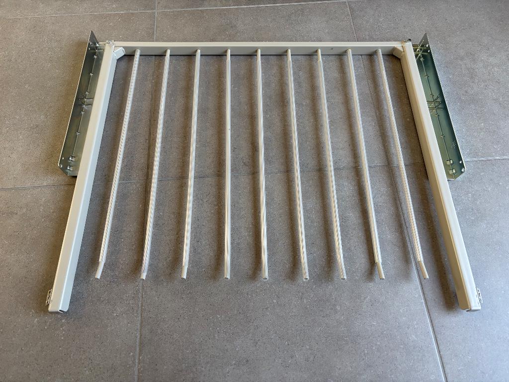 Ikea Komplement broekhanger pax, Enlèvement