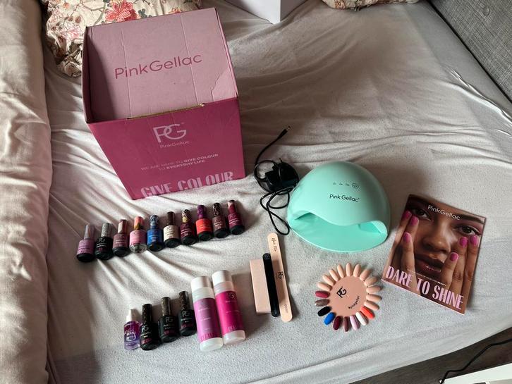 Starterpakket Pink Gellac, Handtassen en Accessoires, Uiterlijk | Cosmetica en Make-up, Gebruikt, Make-up, Handen en Nagels, Overige kleuren