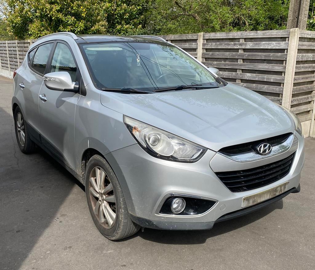 Hyundai I X 35 . 4X4, Auto's, Hyundai, Automaat, Euro 5, Zwart, Leder