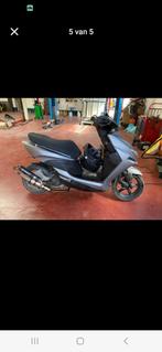 Brommer/scooter Breezy 50    900 euro, Ophalen, Gebruikt, Overige typen, Overige merken