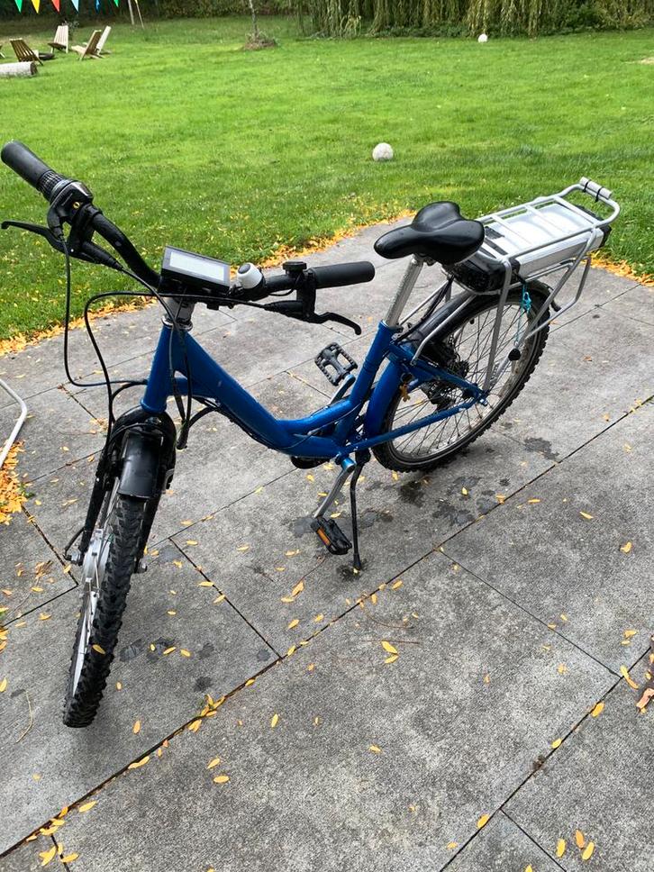 Elektrische kinderfiets 24inch, Fietsen en Brommers, Elektrische fietsen, Gebruikt, Overige merken, Minder dan 47 cm, 30 tot 50 km per accu