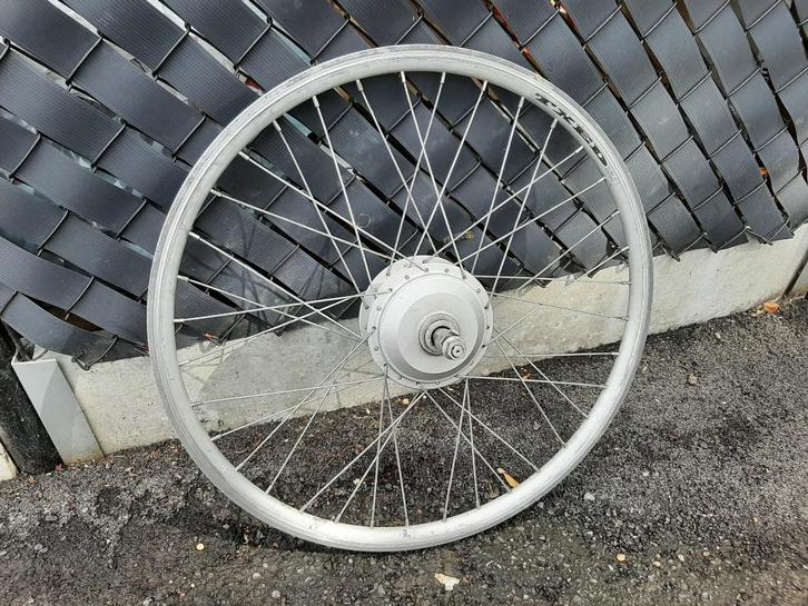 Achterwielmotor 24V 250W op 26" Velg – Shimano 7-speed, Fietsen en Brommers, Fietsonderdelen, Gebruikt, Algemeen, Wiel, Ophalen of Verzenden