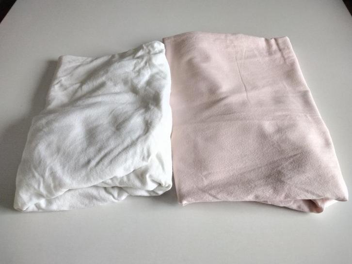 Set van 2 katoenen hoeslakens voor baby/kinderbed/60x120 cm, Kinderen en Baby's, Kinderkamer | Beddengoed, Gebruikt, Hoeslaken of Sloop