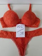 2 Lingeriesetjes maat 75 C, Kleding | Dames, Ondergoed en Lingerie, Ophalen of Verzenden, Setje