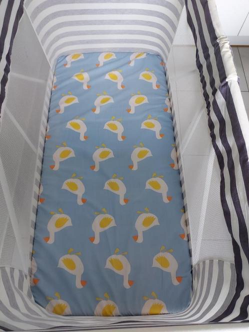 kinderbed, Kinderen en Baby's, Kinderkamer | Bedden, Gebruikt, Minder dan 140 cm, Minder dan 70 cm, Matras, Ophalen