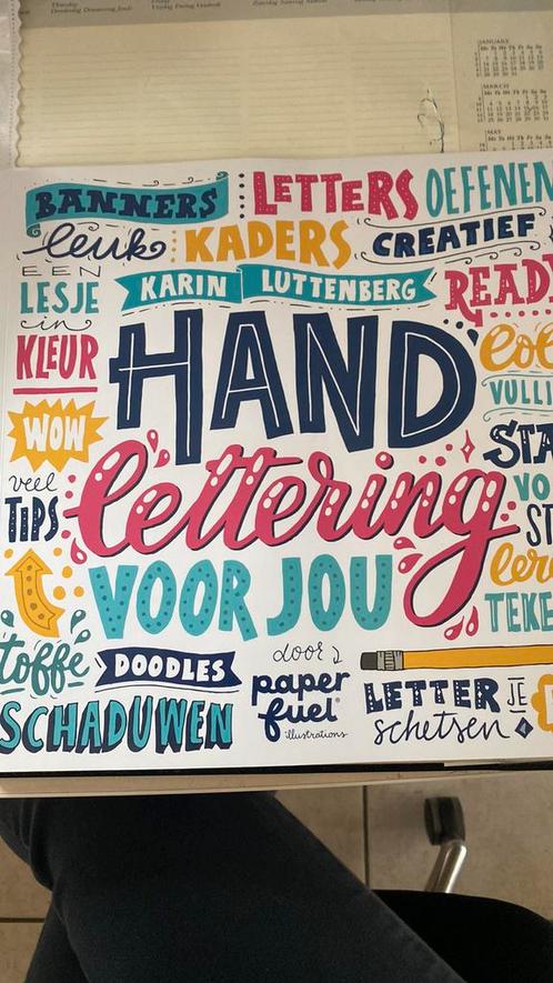 Karin Luttenberg - Handlettering voor jou, Livres, Livres pour enfants | Jeunesse | Moins de 10 ans, Comme neuf, Enlèvement ou Envoi