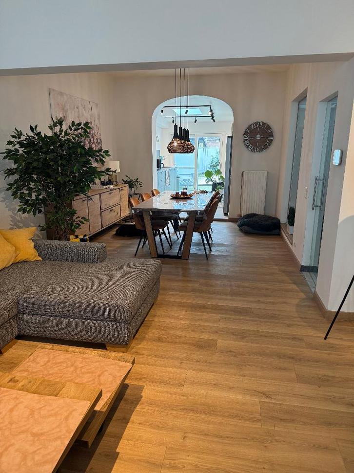 Maison prête à emménager entièrement rénovée, Immo, Maisons à vendre, Province de Flandre-Occidentale, Jusqu'à 200 m², Maison 2 façades