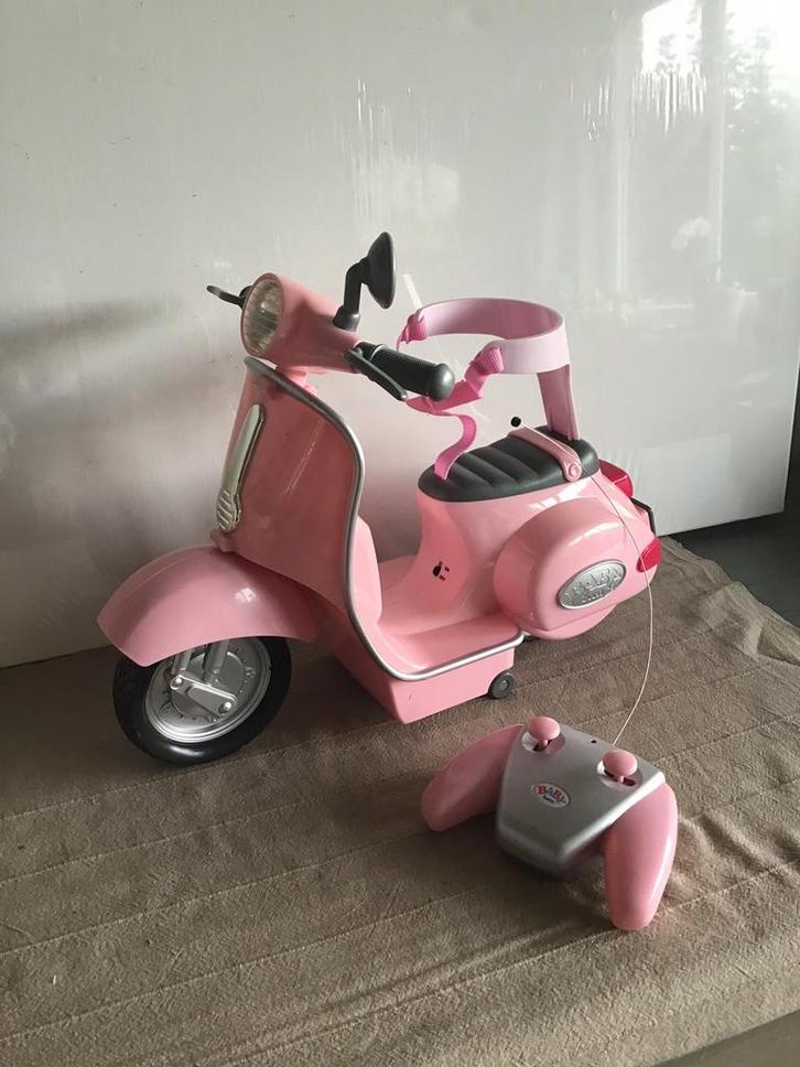 Baby Born Scooter met pop, Kinderen en Baby's, Speelgoed | Poppen, Zo goed als nieuw, Ophalen of Verzenden