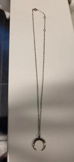 Zilveren ketting met hanger, Ophalen of Verzenden, Zo goed als nieuw, Met hanger