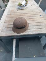 Militaria  Duitse  helm  wo 1  beschadigd, Collections, Enlèvement ou Envoi, Armée de terre, Casque ou Béret