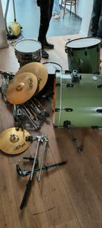 Pearl drumstel te koop! Weg wegens verhuis en geen plaats!, Muziek en Instrumenten, Ophalen, Zo goed als nieuw, Pearl