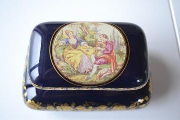Boîte à bijoux ou bonbonnière Mignon Limoge à la main, Enlèvement ou Envoi