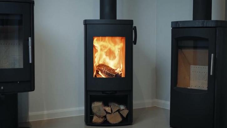 POÊLE À BOIS HETA ICON-LINE ECLIPSE - Design Scandinave, Huis en Inrichting, Kachels, Zo goed als nieuw, Houtkachel, Hout, Ophalen