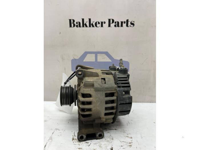 Dynamo d'un Mercedes Vaneo, Autos : Pièces & Accessoires, Moteurs & Accessoires, Mercedes-Benz, Utilisé, 3 mois de garantie