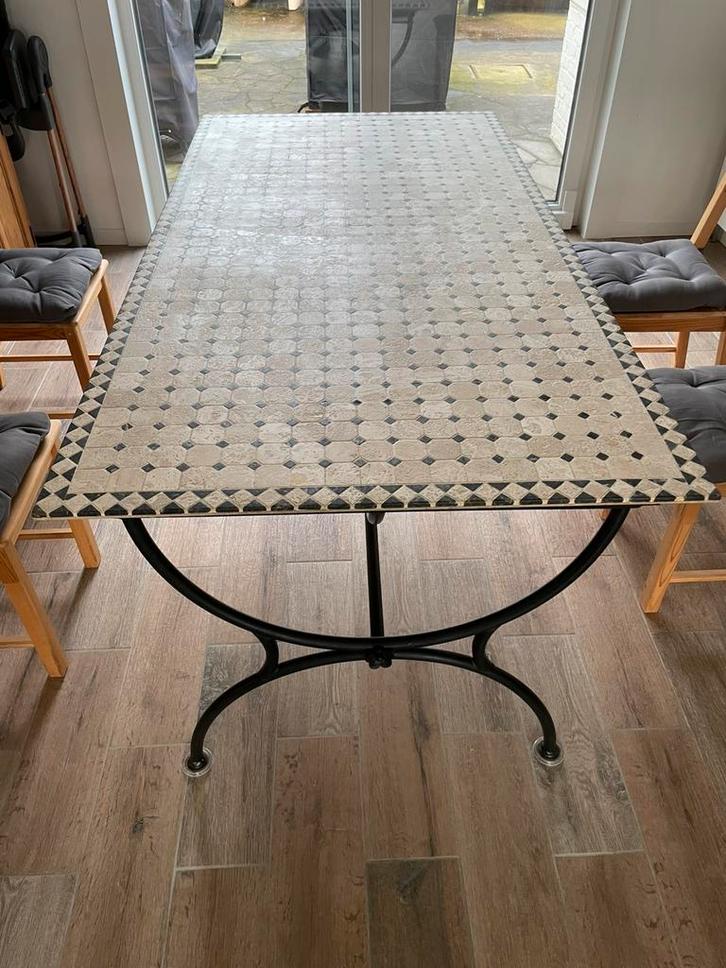 Table salle a manger, Maison & Meubles, Tables | Tables à manger, Comme neuf, Enlèvement