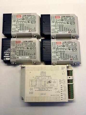 4x MeanWell LCM-40DA LED-drivers (dimbaar) en 1x balast dimb beschikbaar voor biedingen