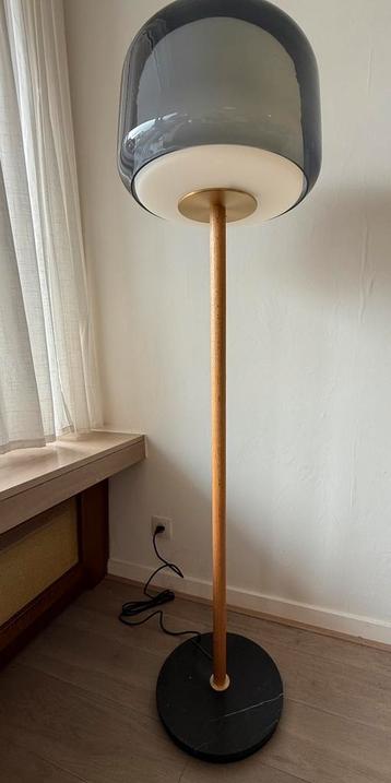 Ikea Evedal staande lamp (marmer/grijs) beschikbaar voor biedingen