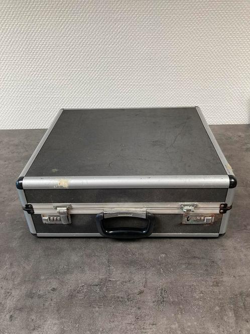 Flight case platine, Musique & Instruments, DJ sets & Platines, Utilisé, Platine