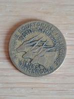 KAMEROEN 10 Francs 1958, Postzegels en Munten, Munten | Afrika, Ophalen of Verzenden, Overige landen, Losse munt