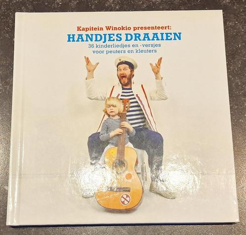 Kapitein Winokio Handjes Draaien Boek + CD, Livres, Livres pour enfants | 4 ans et plus, Comme neuf, Fiction général, Garçon ou Fille