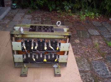 Driefasige transfo  4kVA  380V/220V  beschikbaar voor biedingen