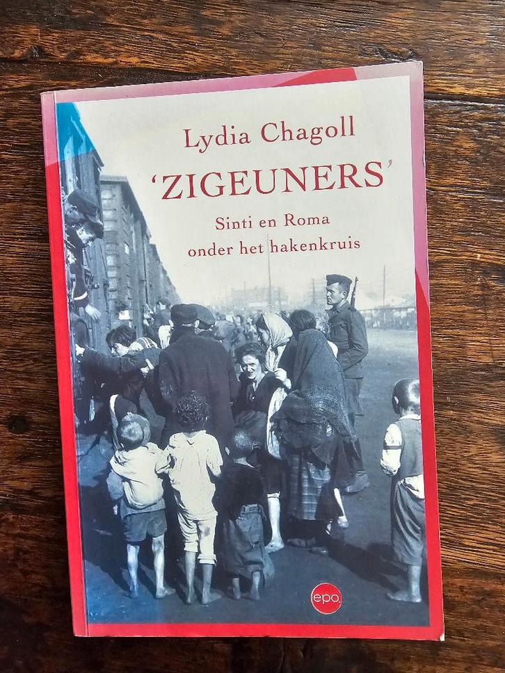 Zigeuners - Sinti en Roma onder het hakenkruis, Livres, Guerre & Militaire, Comme neuf, Général, Enlèvement ou Envoi