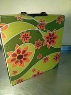 Valise porte vinyle vintage motifs flower power, Enlèvement