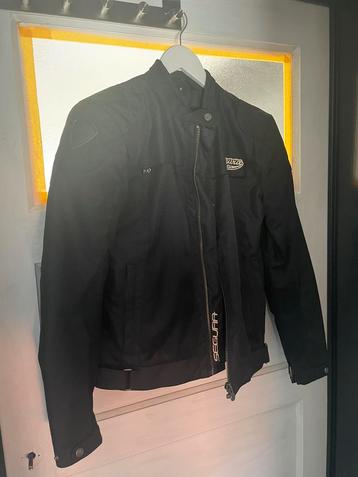 Doorwaaivest Segura beschikbaar voor biedingen