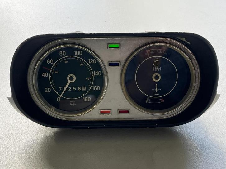 dashboard instrument clusters diverse automerken, Auto-onderdelen, Dashboard en Schakelaars, Ford, Mazda, Oldtimer onderdelen