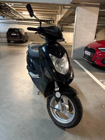 Neco a klasse, Enlèvement