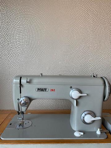 MACHINE À COUDRE SEMI-INDUSTRIELLE PFAFF 262, Hobby & Loisirs créatifs, Pfaff, Machine à coudre, Industrie, Enlèvement