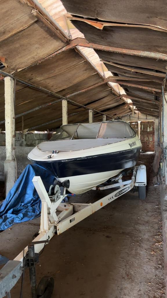Bayliner capri, Watersport en Boten, Speedboten, Gebruikt, 3 tot 6 meter, Benzine, 120 tot 200 pk, Polyester, Binnenboordmotor