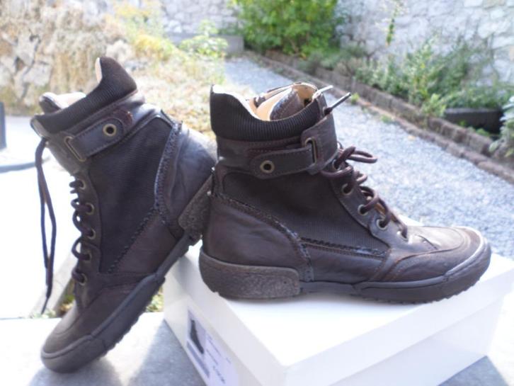 Bruine suède leren enkellaarsjes met rits Guma 37 meisje zip, Kinderen en Baby's, Kinderkleding | Schoenen en Sokken, Nieuw, Schoenen