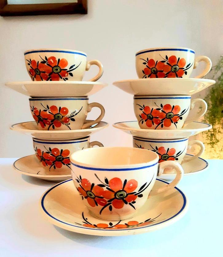 Tasses & soucoupes vintage 1940 Boch Frères La Louvière, Antiquités & Art, Antiquités | Céramique & Poterie, Enlèvement ou Envoi
