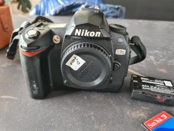 Nikon D70 body en batterij en geheugenkaart 1GB beschikbaar voor biedingen