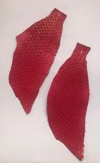 2 x cuir de poisson tilapia cuir exotique rouge x doré, Hobby & Loisirs créatifs, Tissus & Chiffons, Moins de 30 cm, Moins de 30 cm