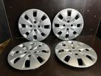 4 wieldoppen Toyota yaris aygo corolla verso 15", Ophalen of Verzenden, Zo goed als nieuw