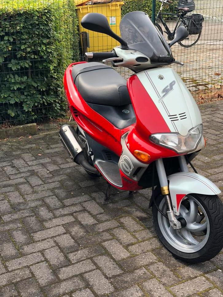 Gilera Runner 180cc, Fietsen en Brommers, Scooters | Piaggio, Zo goed als nieuw, Overige modellen, Benzine, Ophalen