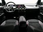 Mercedes-Benz B-Klasse 180 AMG LINE + CARPLAY + NIGHTPAKKET, Auto's, Gebruikt, Traction-control, 4 cilinders, 136 pk
